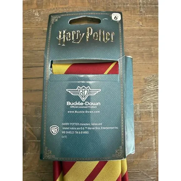 Harry Potter Kids Tie Gryffindor Red Gold Striped Costume Neck Tie Youth - Picture 4 of 7